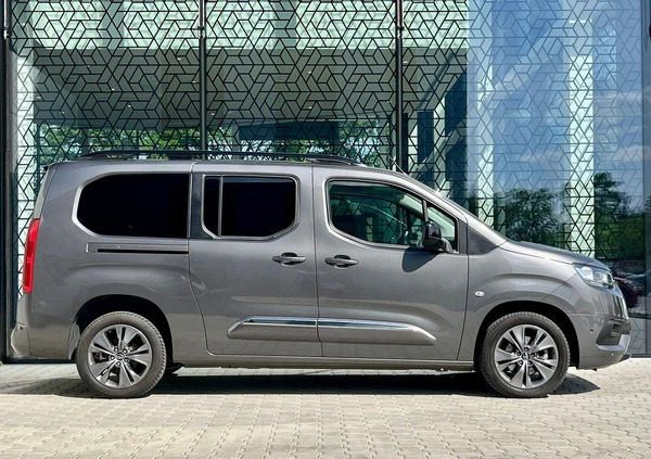 Toyota Proace City Verso cena 139900 przebieg: 19722, rok produkcji 2022 z Byczyna małe 596